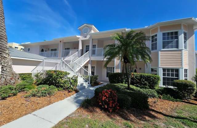 291 HIDDEN BAY DRIVE photos photos