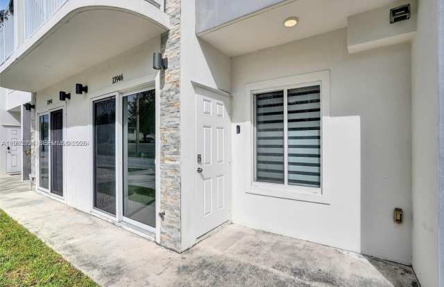 13946 SW 259th Way photos photos