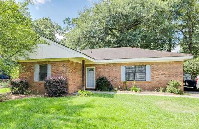 119 E Whatley Street - 119 East Whatley Street, Pooler, GA 31322