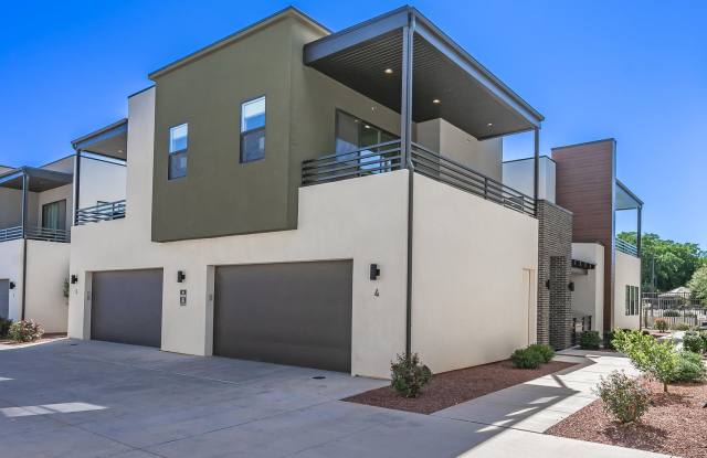 LUXURY GOLF COURSE CONDO (FURNISHED OR UNFURNISHED) photos photos