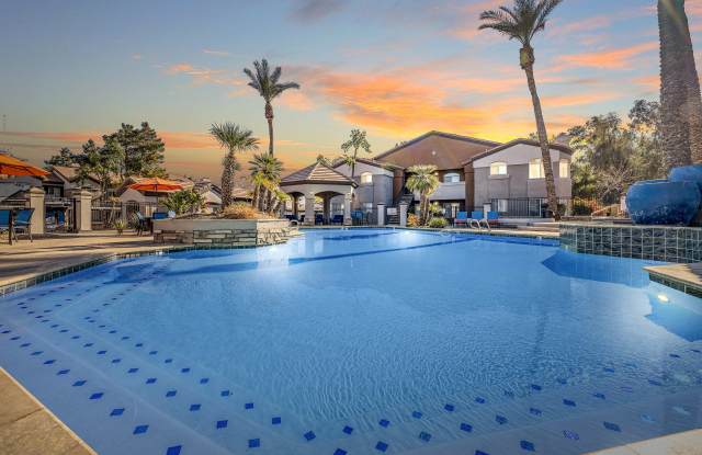 Carlyle at South Mountain photos photos