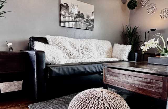 2118 Grand Ave photos photos