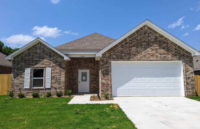 1302 Candice Dr - 1302 Candice Drive, Whitehouse, TX 75791 1302 Candice Dr - 1302 Candice Drive, Whitehouse, TX 75791