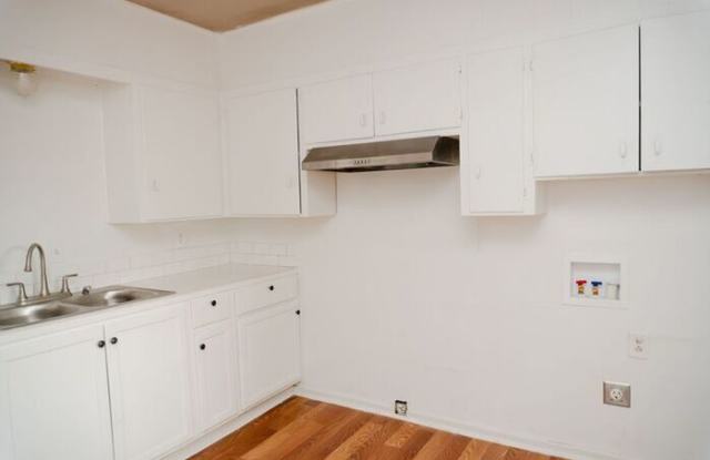 1514 29th Place Gallery 2