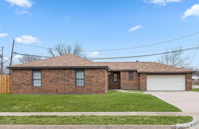 3035 Abbott Avenue - 3035 Abbott Avenue, Wichita Falls, TX 76308