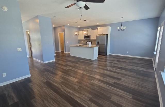 FOR RENT Gallery 1