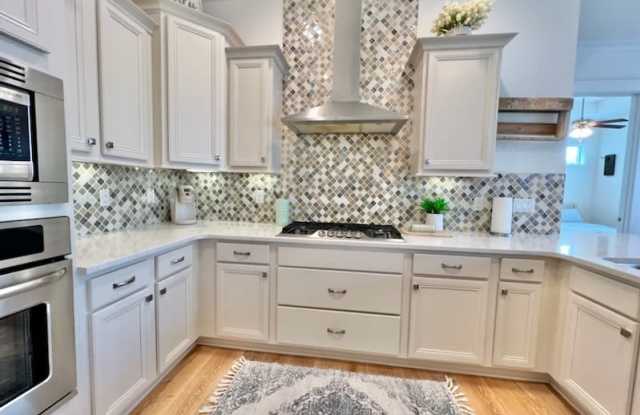 15 East Milestone Drive Gallery 4