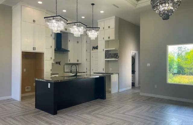 4619 River Oak Circle Gallery 4