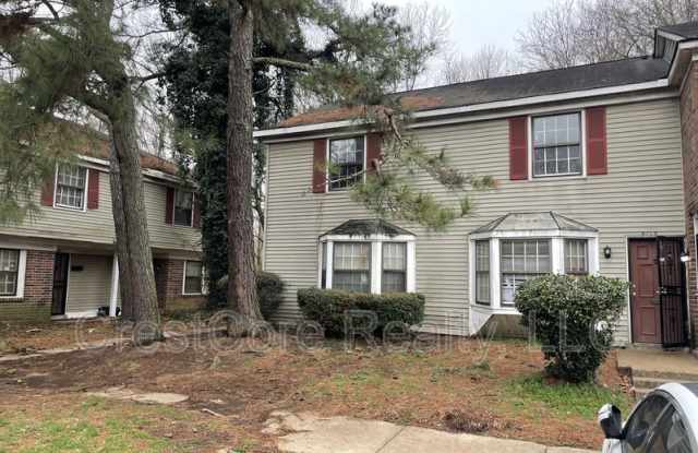 5197 Flowering Peach Dr - 5197 Flowering Peach Drive, Memphis, TN 38115