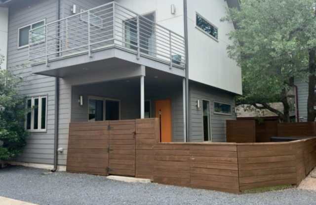 Single-story 2/2.5 in North Central Austin photos photos