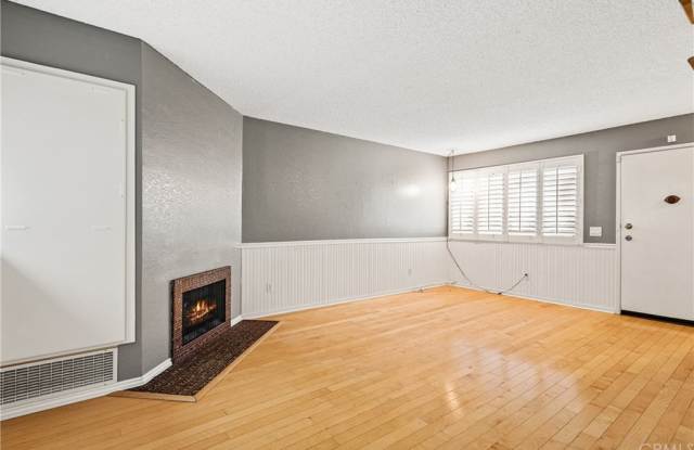 577 W 9th Street - 577 9th Street, Upland, CA 91786