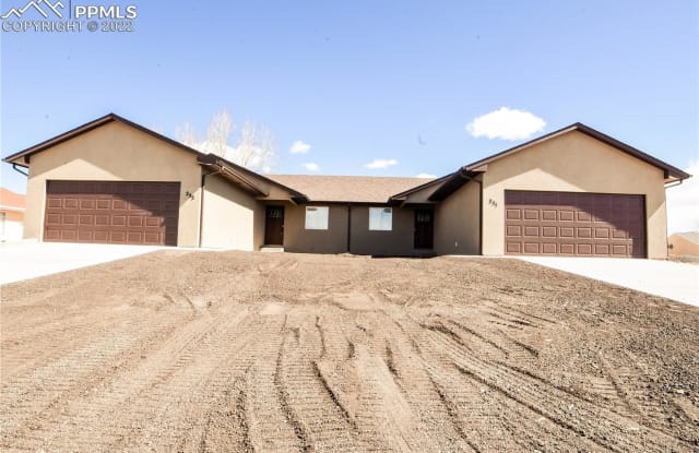 746 South Bellflower Drive - 746 South Bellflower Drive, Pueblo West, CO 81007