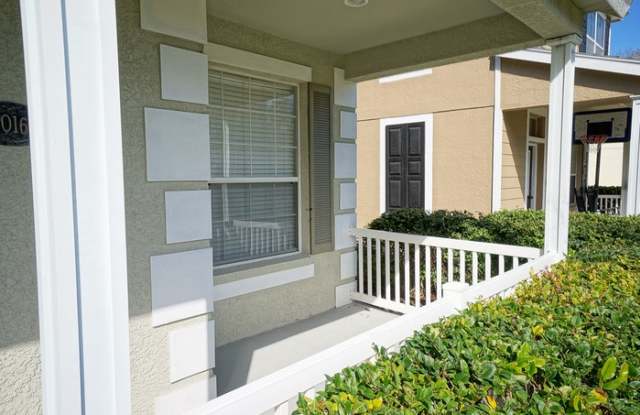 5016 Bridgeway Lane Gallery 3