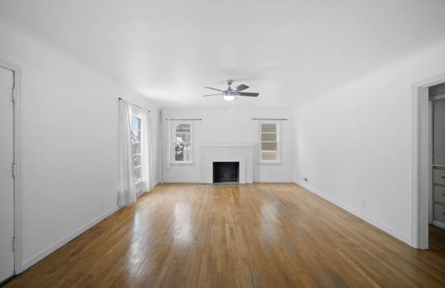 Near Campus! Cozy & Convenient Living photos photos