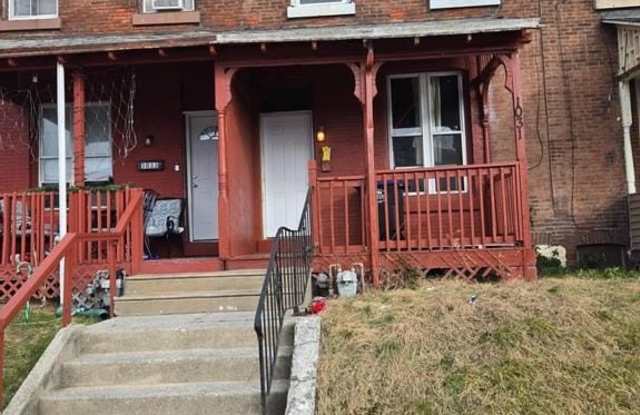 1031 HYATT STREET - 1031 Hyatt Street, Chester, PA 19013