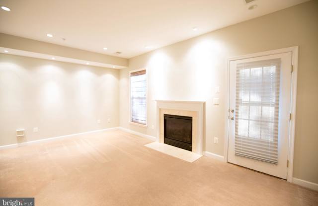 12754 GLADYS RETREAT CIRCLE Gallery 4