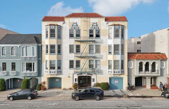 1660 Bay photos photos