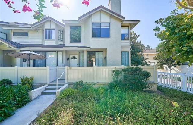 2621 Plaza Del Amo - 2621 Plaza del Amo, Torrance, CA 90503