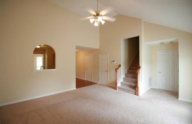 1383 Habersham Drive Gallery 3