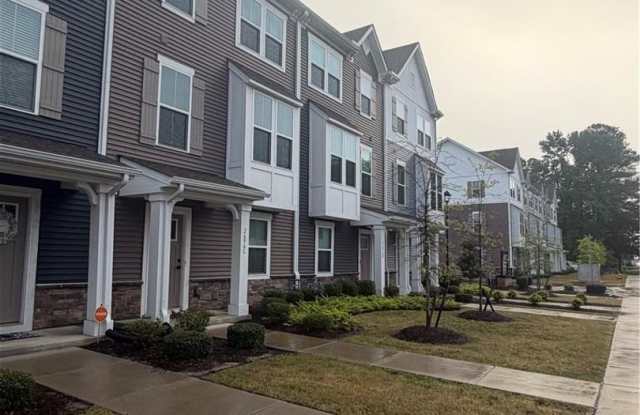 2696 Azalea Garden Rd Unit C Gallery 3