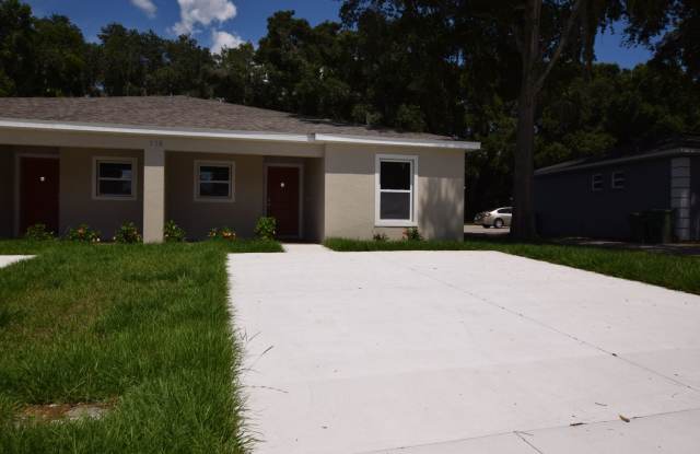 3 Bedroom, 2 Bath Duplex For Rent at 2318 W Cannon Ter NW #B , Fl. 33881 Gallery 3