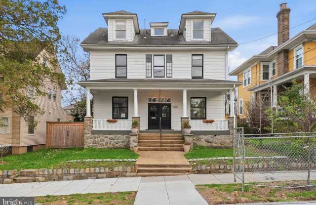 1310 EMERSON Street NW photos photos