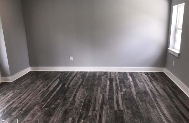 38081 Townhall Gallery 4