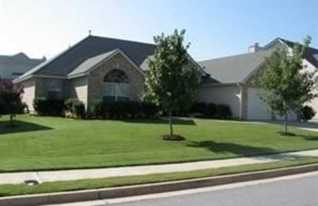 6883 FOXFIRE Place - 6883 Foxfire Place, Fulton County, GA 30349