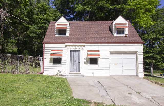 4443 Indiana Avenue photos photos
