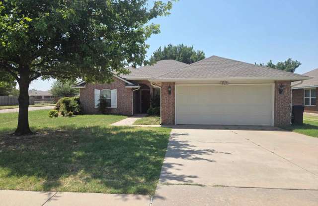 Comfort & Convenience in the Heart of Edmond photos photos Comfort & Convenience in the Heart of Edmond photos photos