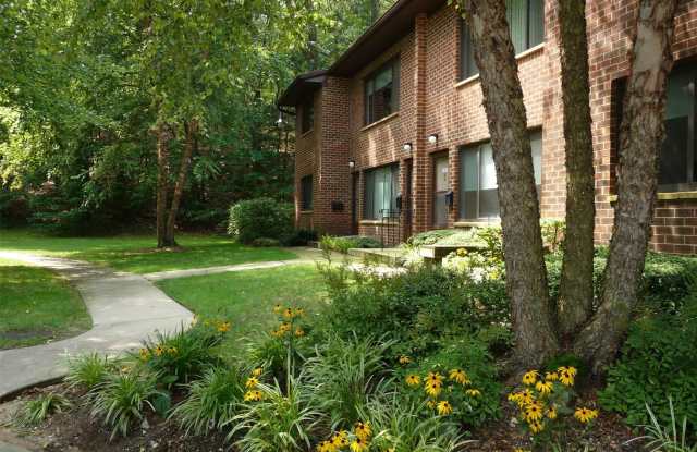 44 Route 25 A - 44 New York 25A, Smithtown, NY 11787