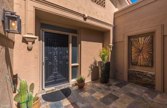 8622 E VISTA DEL LAGO Street Gallery 3