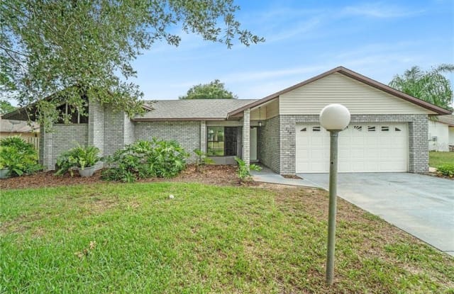 118 RIDGEVIEW DRIVE - 118 Ridgeview Drive, Eustis, FL 32726