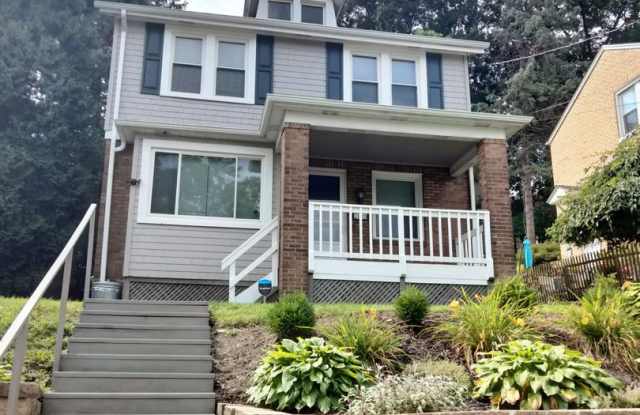 Beautiful 2-Bedroom Brookline Home for Rent photos photos