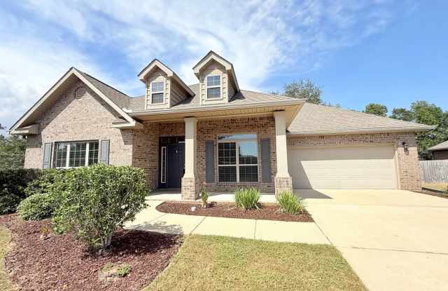 Spacious 5-Bedroom Home - Heart of Pace - 4761 Dupont Circle, Pace, FL 32571