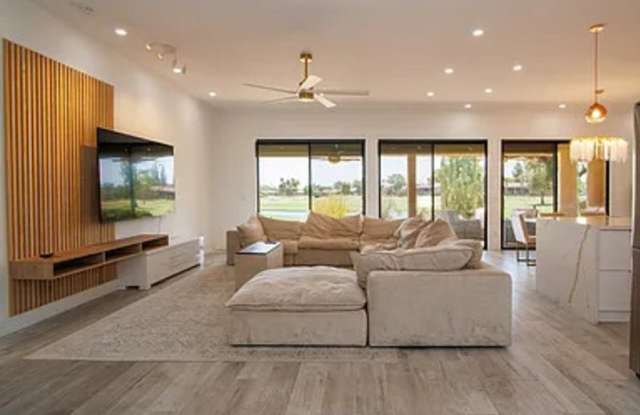 7835 San Carlos Rd - 7835 East San Carlos Road, Scottsdale, AZ 85253