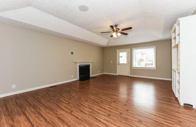 433 Amquiwood Ct Gallery 4