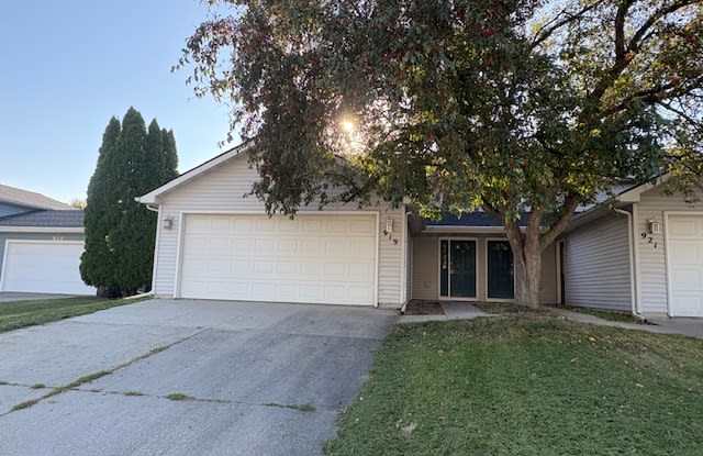 919 Delaware Ave photos photos