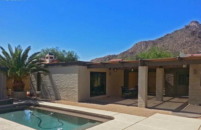 1525 E LAS PALMARITAS Drive Gallery 2