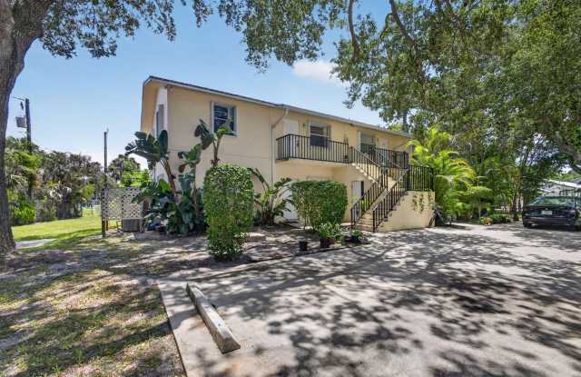 708 SW Gardens Boulevard photos photos 708 SW Gardens Boulevard photos photos