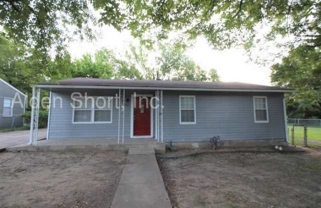 712 Dewberry Street - 712 Dewberry Street, Wilmer, TX 75172