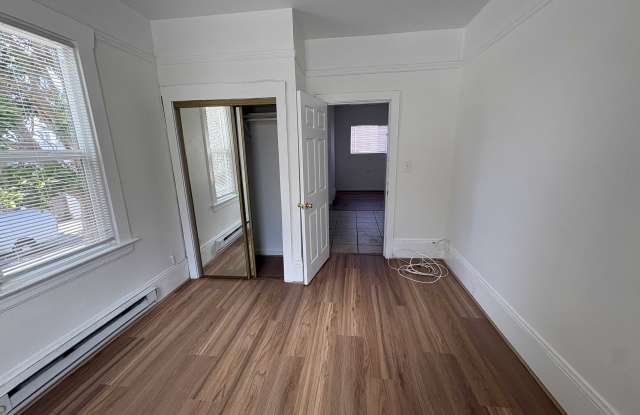3103 Ingalls Street Gallery 4