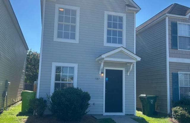 3-bedroom, 2.5-bathroom two-story home located in the desirable Gatewood Communities! photos photos