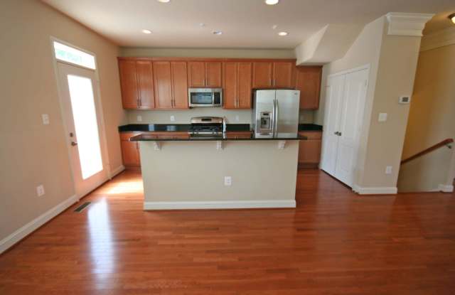 9401 Eddy Line Gallery 2