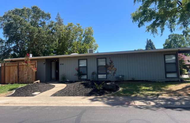 Old Elk Grove 1/2-Plex photos photos