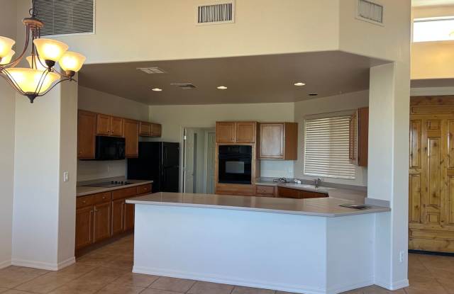 AVAILABLE NOW!  3 BED 2 Bath - Gated Rancho Del Lago - VAIL Gallery 4