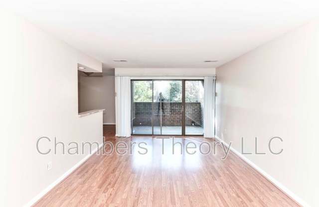 11244 Chestnut Grove Sq. Gallery 4
