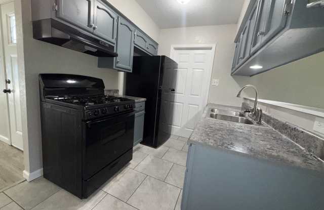 4911 TENNYSON DR Gallery 4