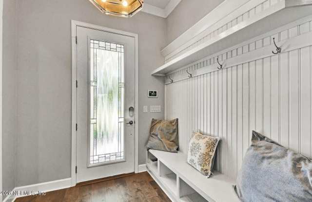104 MARQUESA Circle Gallery 4
