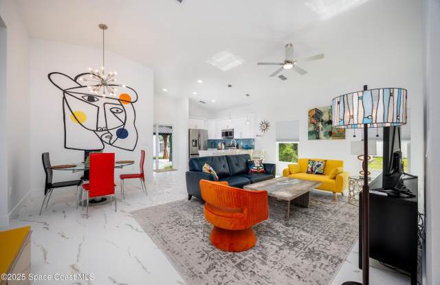 702 Shady Lane Gallery 4